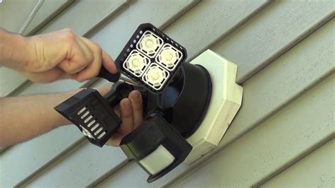 How to Install Flood Lights (with Pictures) 